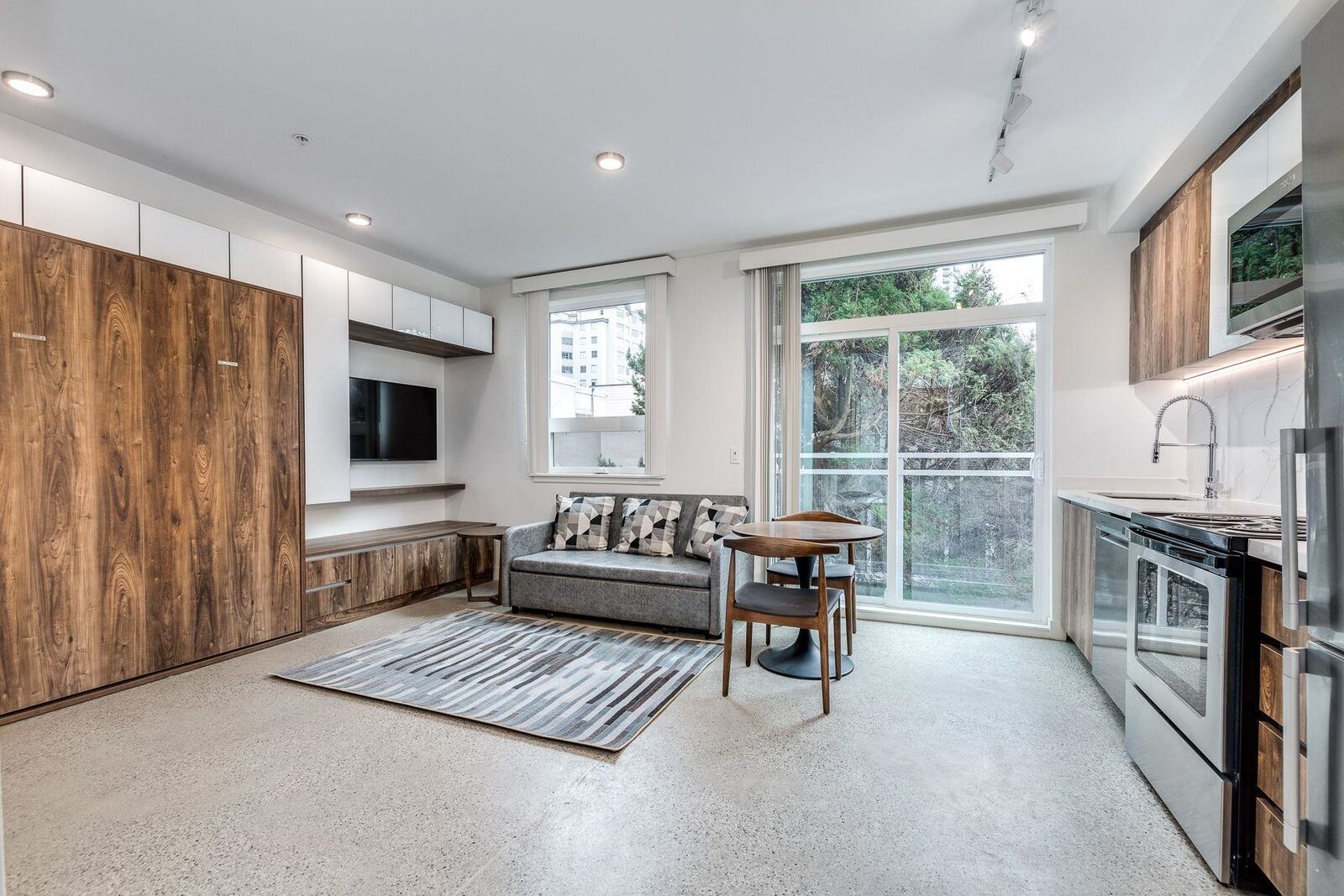 Property Photo:  1170 Barclay Street 402  BC V6E 1H1 