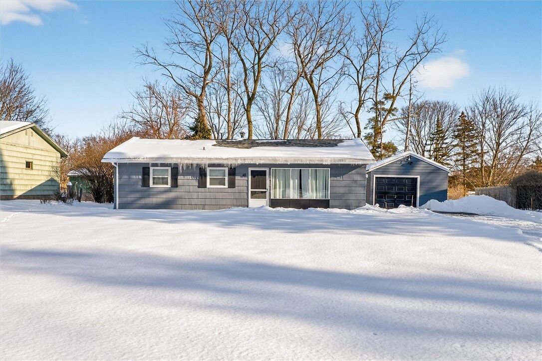 Property Photo:  48 Rouge Road  NY 14623 
