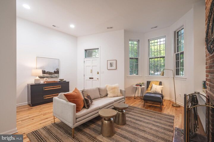 Property Photo:  1101 South Carolina Avenue SE B  DC 20003 