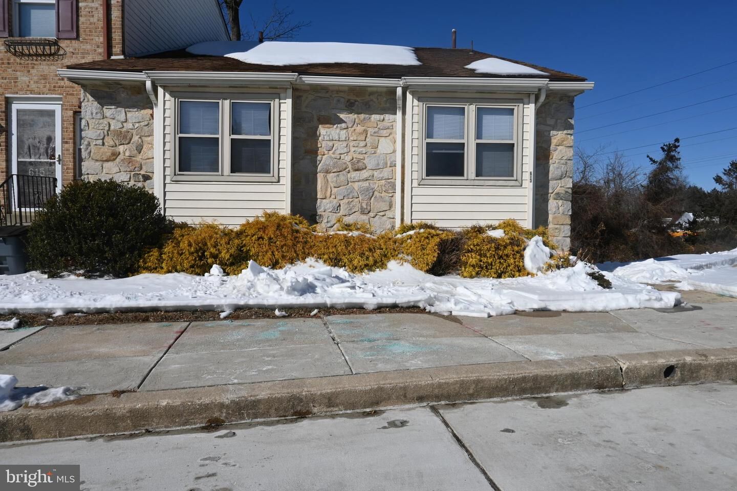 Property Photo: 613 Saint Anthony Lane PA 19082