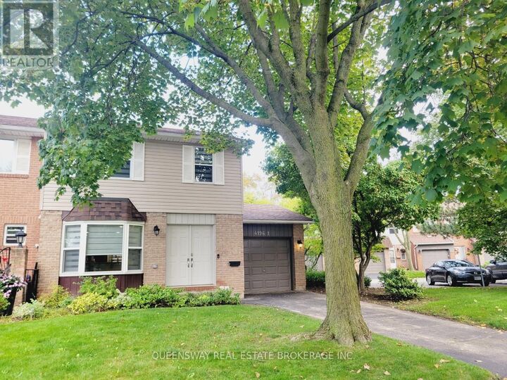 Property Photo:  4196 Longmoor Drive 1  ON L7L 5E3 