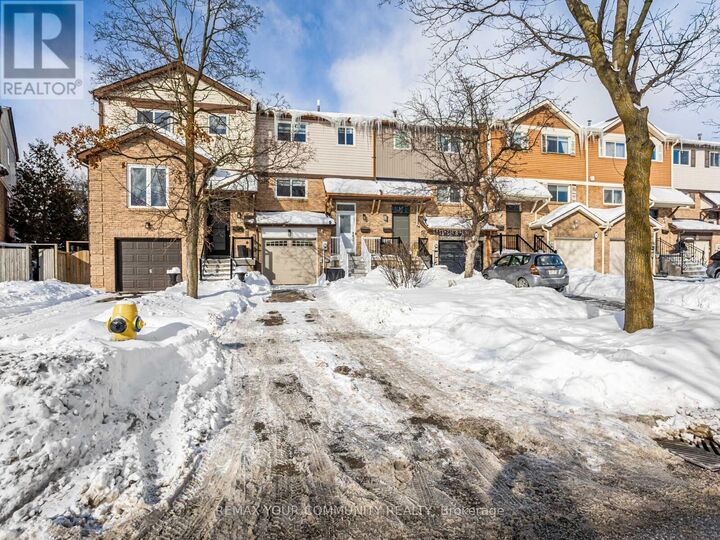 Property Photo: 60 Dana Crescent ON L4J 2R5