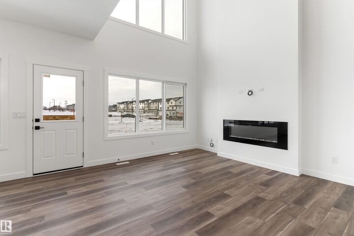 Property Photo:  931 18 Avenue NW  AB T6T 2X3 