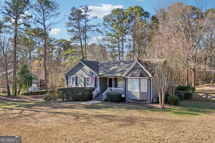 Property Photo: 1600 Mountain Trace GA 30114