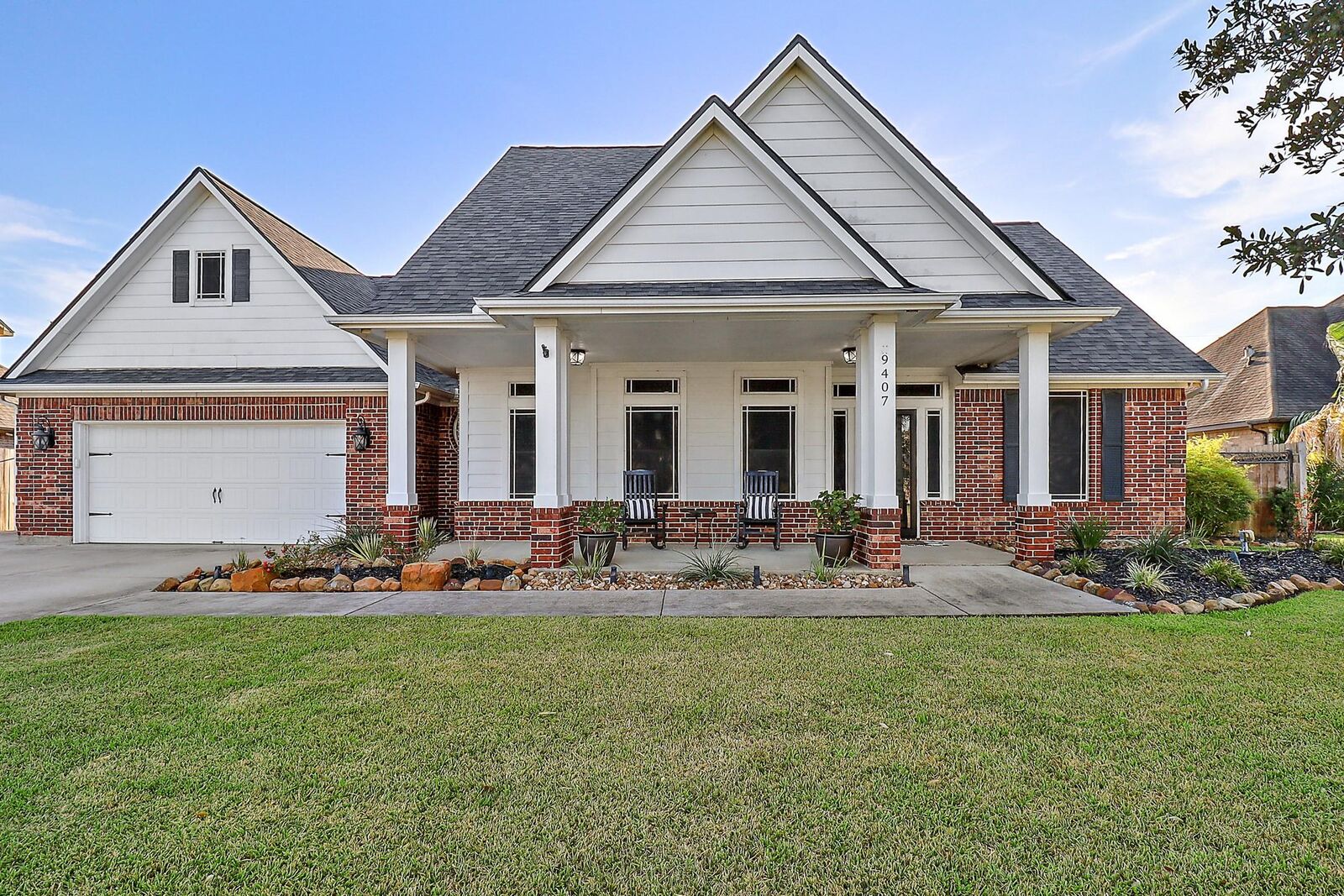 Property Photo: 9407 St Croix Way TX 77523