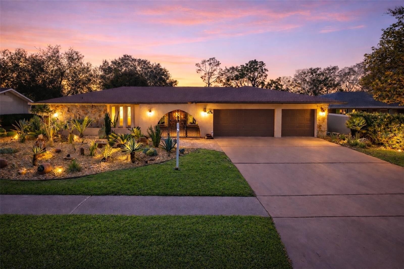 Property Photo:  2721 Northridge Drive E  FL 33761 