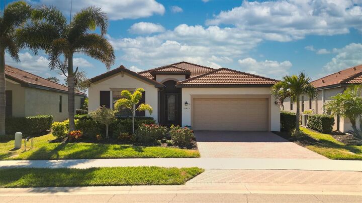 Property Photo:  10475 Medjool Drive  FL 34293 