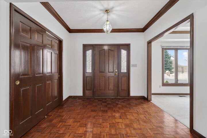 Property Photo:  620 Hamlet Drive  IN 46123 