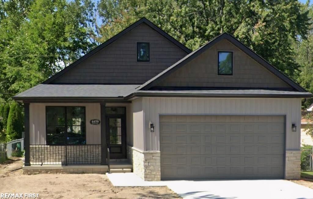 Property Photo: 71 Smith Street MI 48043