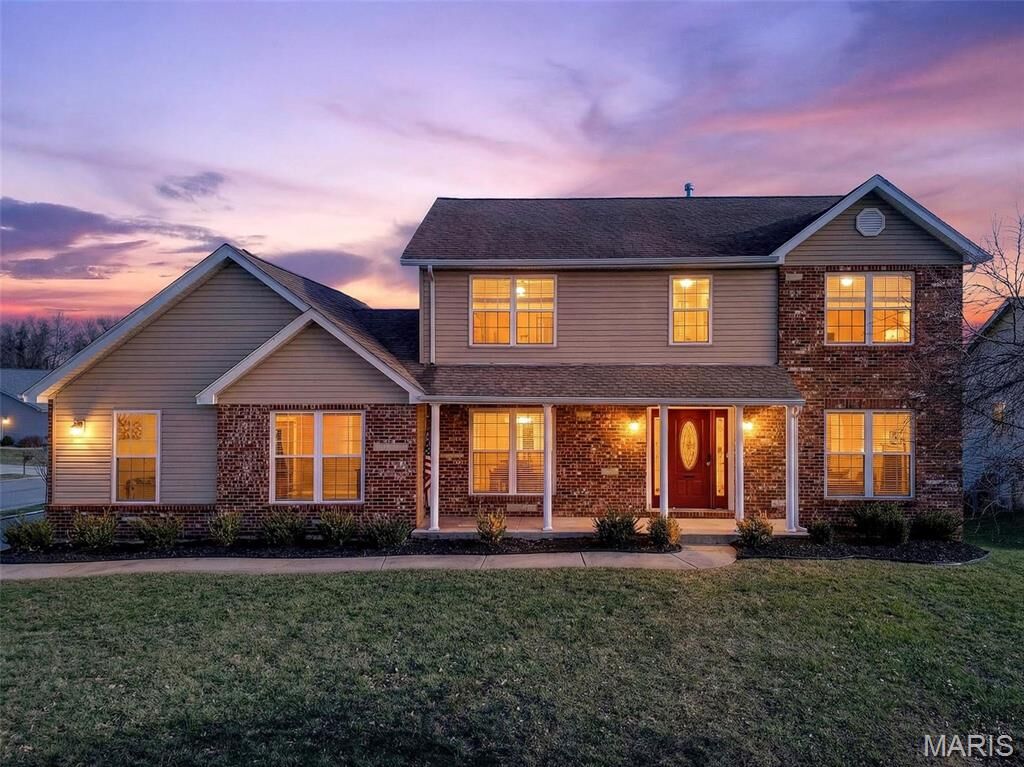 Property Photo: 901 Silverlink Drive IL 62269