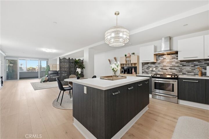 Property Photo:  433 Pine 201  CA 90802 