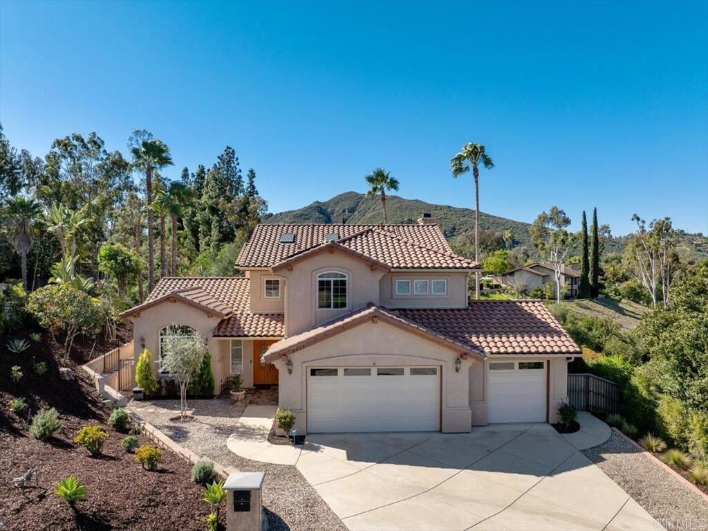 Property Photo: 3425 Lomas Serenas Drive CA 92029