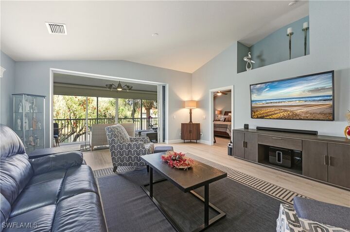 Property Photo:  6185 Reserve Circle 1403  FL 34119 