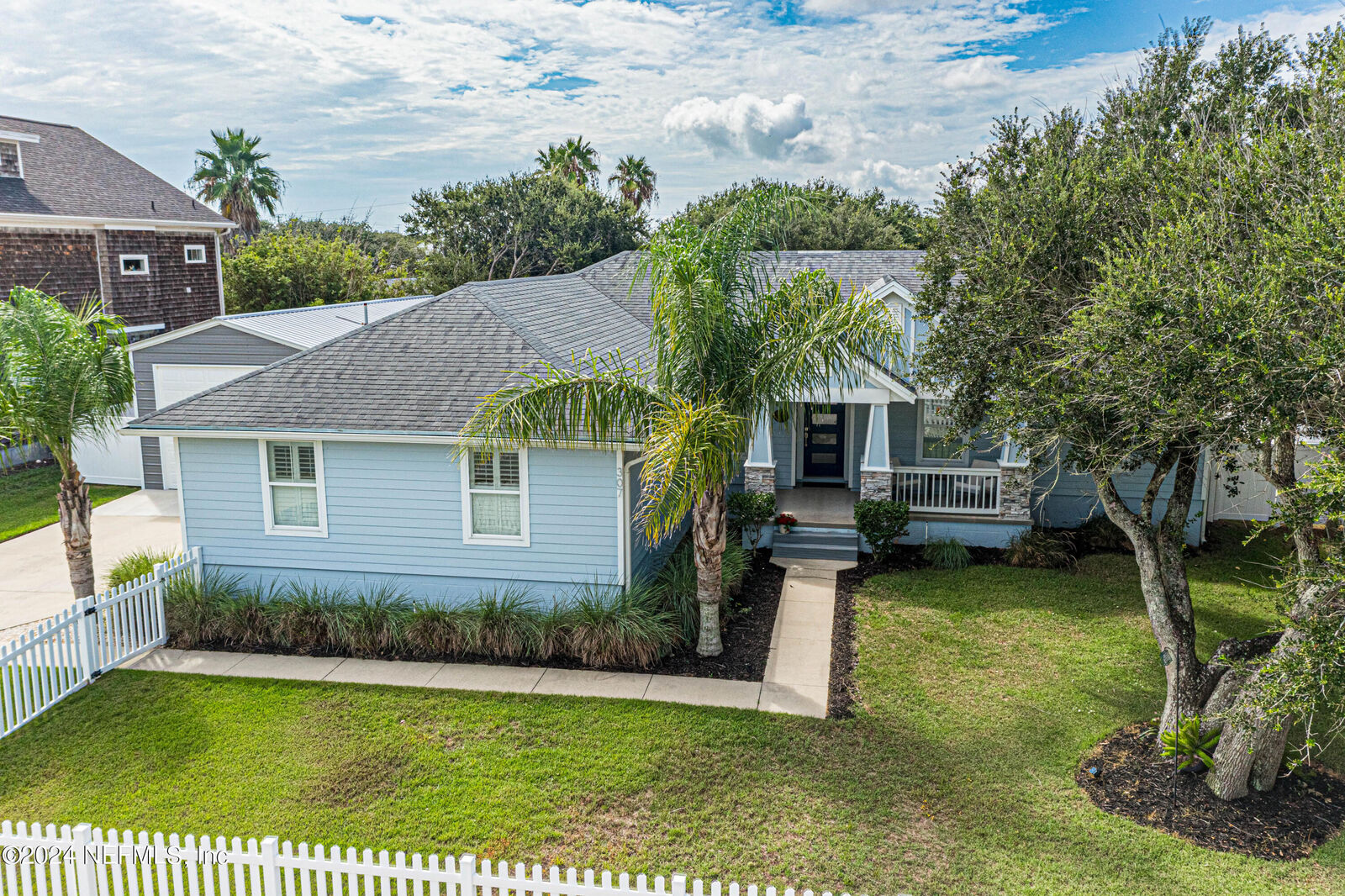 Property Photo:  307 Fifteenth Street  FL 32084 
