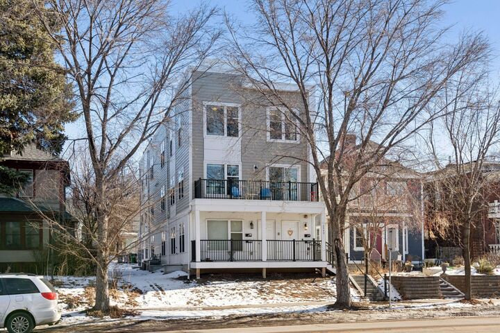 Property Photo:  2449 Lyndale Avenue S  MN 55405 