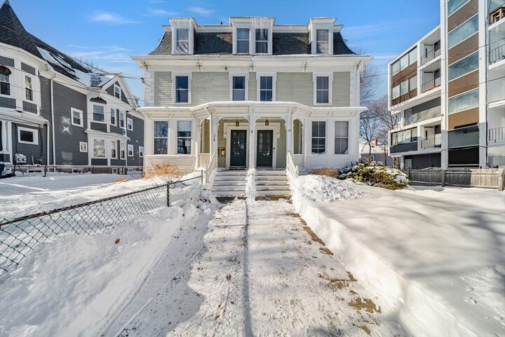 Property Photo:  326 Lafayette St 2  MA 01970 