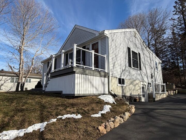Property Photo:  16 Town Neck Rd  MA 02563 