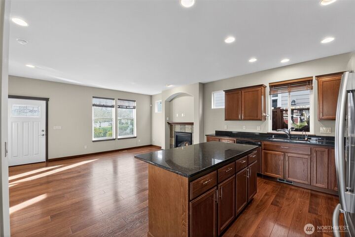 Property Photo: 4302 25th Street SE WA 98374