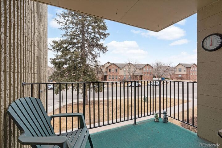 Property Photo:  2231 S Vaughn Way 216B  CO 80014 