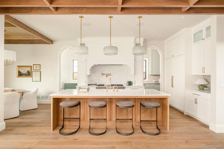 Property Photo:  2485 S Madison Street  CO 80210 