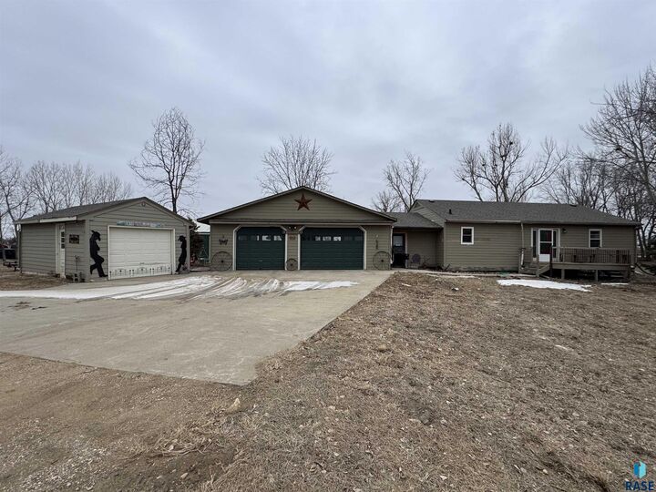 Property Photo:  46481 279th St  SD 57039 