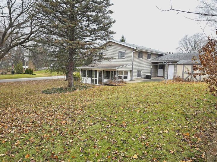 Property Photo: 2740 South Nakoma Court WI 53511