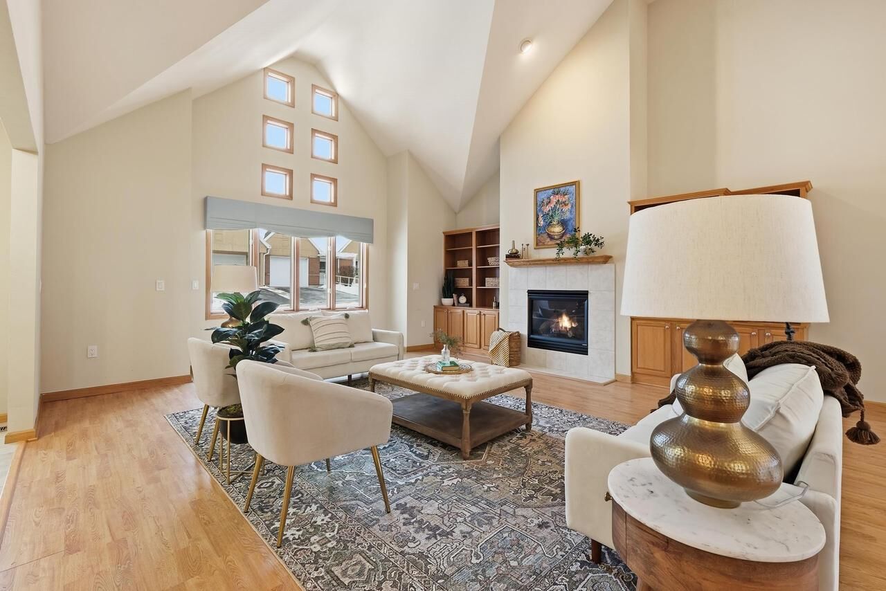 Property Photo:  7911 Courtyard Drive  WI 53719 