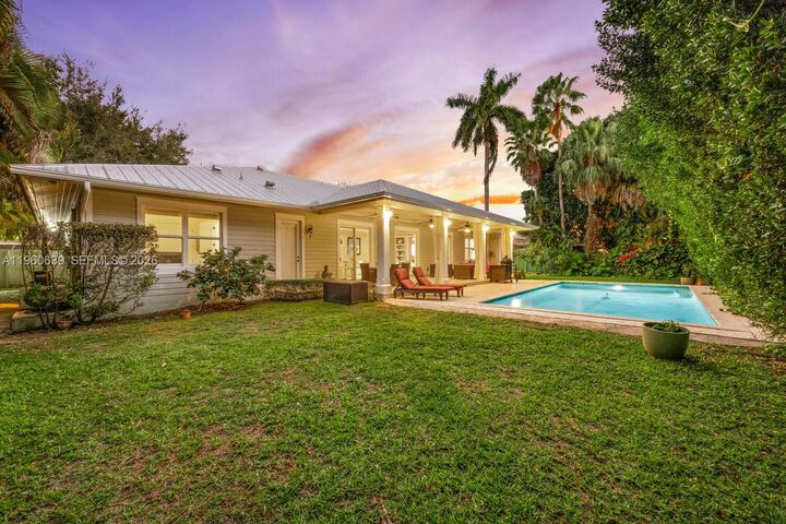 Property Photo: 8020 SW 62nd Ave FL 33143