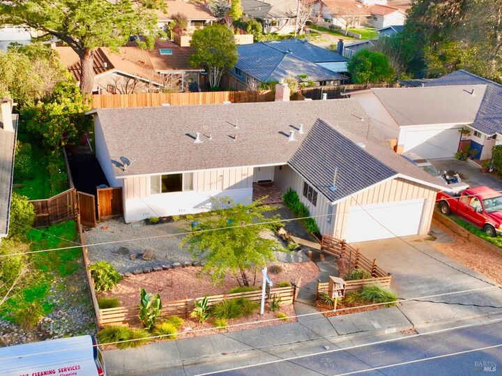 Property Photo:  587 Tanbark Terrace  CA 94903 