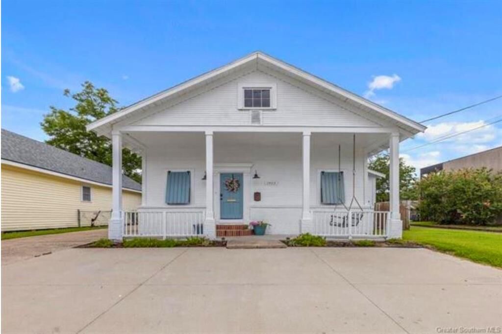 Property Photo: 1405 Kirkman Street LA 70601