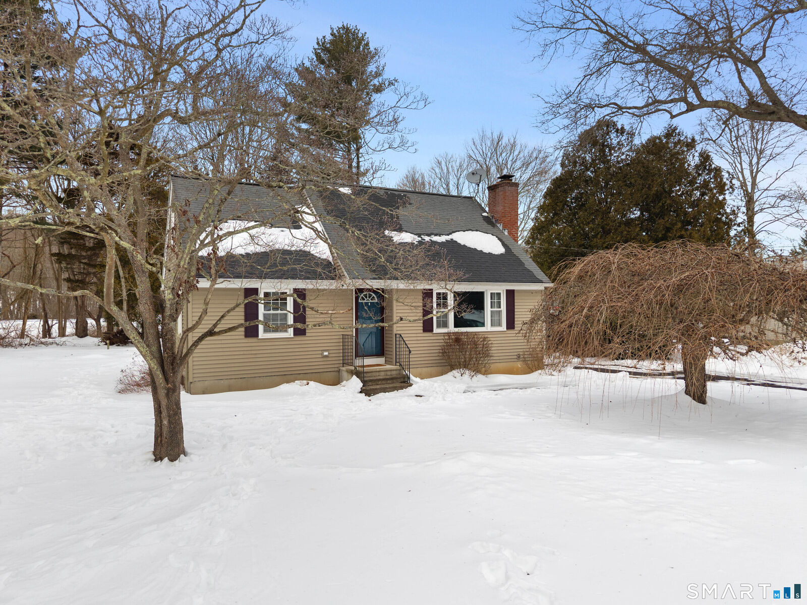 Property Photo:  1020 Old Clinton Road  CT 06498 