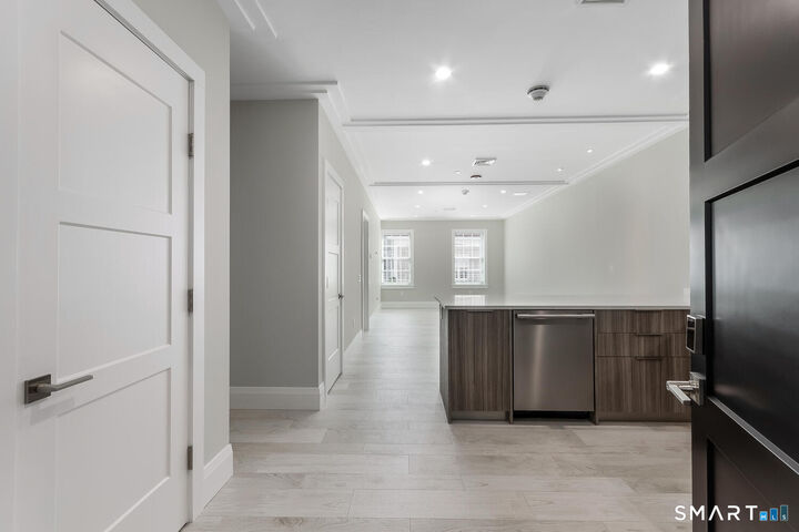 Property Photo:  1990 Bronson Road 2  CT 06824 