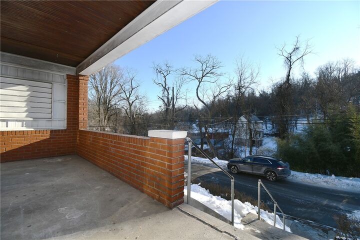 Property Photo:  2308 Starkamp St  PA 15226 