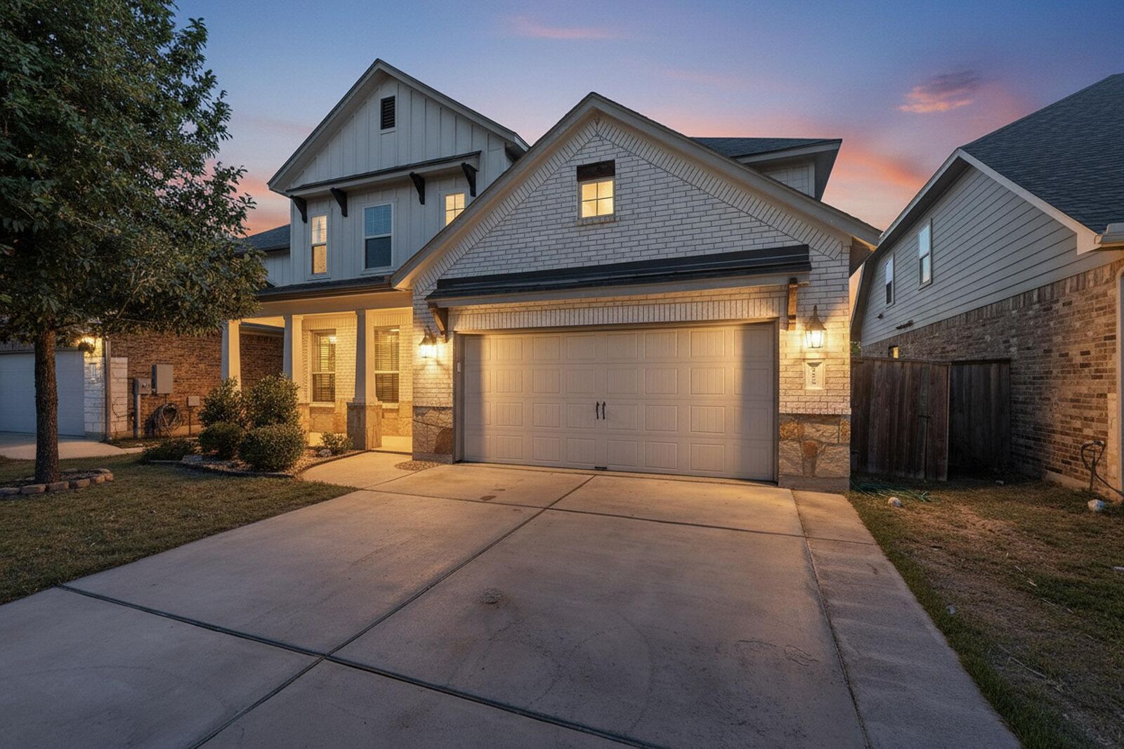 Property Photo: 12605 Iron Bridge Drive TX 78652