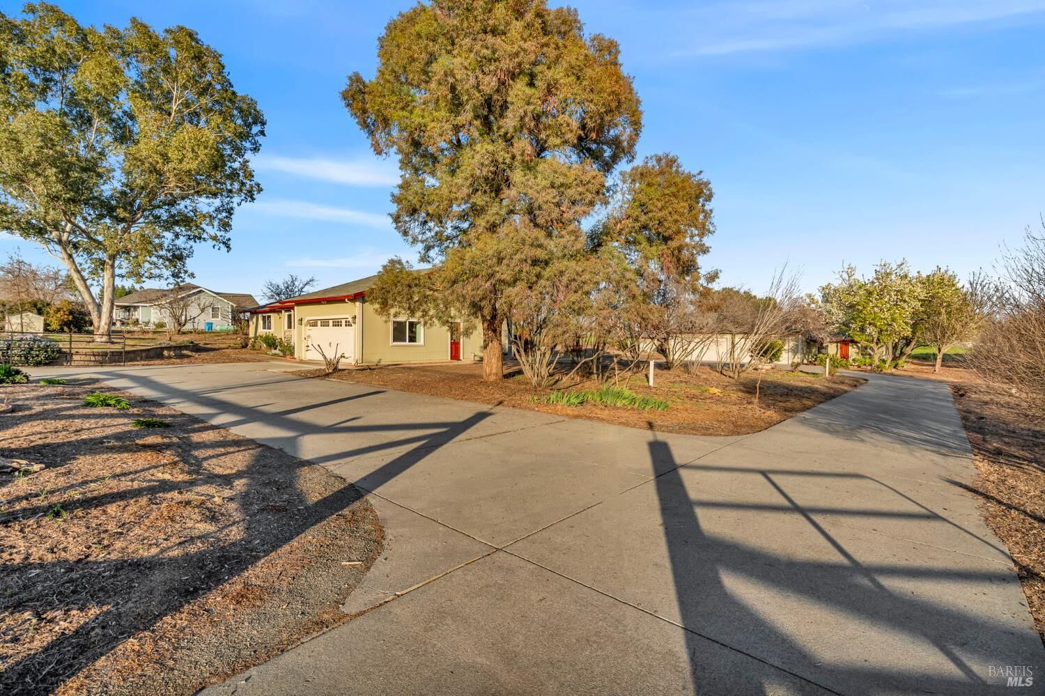 Property Photo: 7562 Paddon Road CA 95688