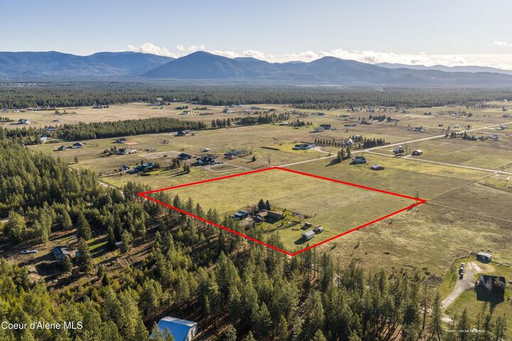 Property Photo:  1888 E Shoshone Ave  ID 83801 