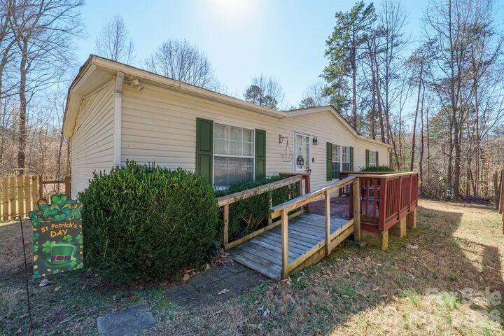 Property Photo:  1049 Ramsey Street  NC 28164 