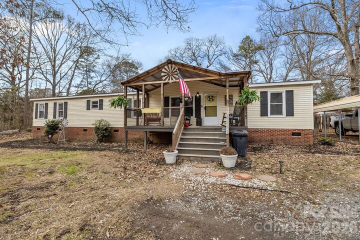 Property Photo:  715 Will Jones Circle  SC 29704 