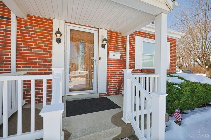 Property Photo:  103 W Crest Drive  OH 45215 