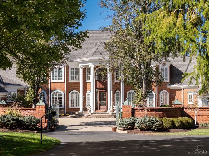 Property Photo:  8500 Kugler Mill Road  OH 45243 