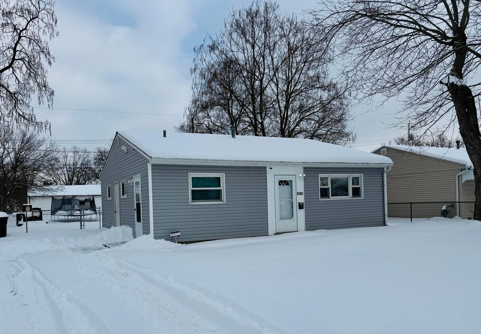 Property Photo:  3018 Woodway Road  OH 43207 