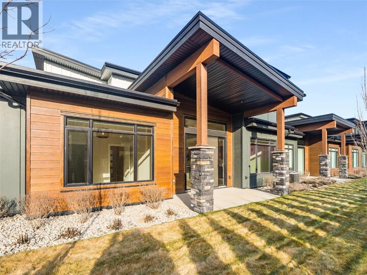 Property Photo:  910 Lakeside Drive 401  BC V1L 0C6 