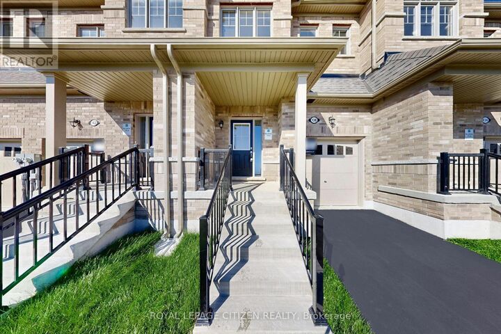 Property Photo:  138 North Garden Boulevard  ON L9L 1B3 