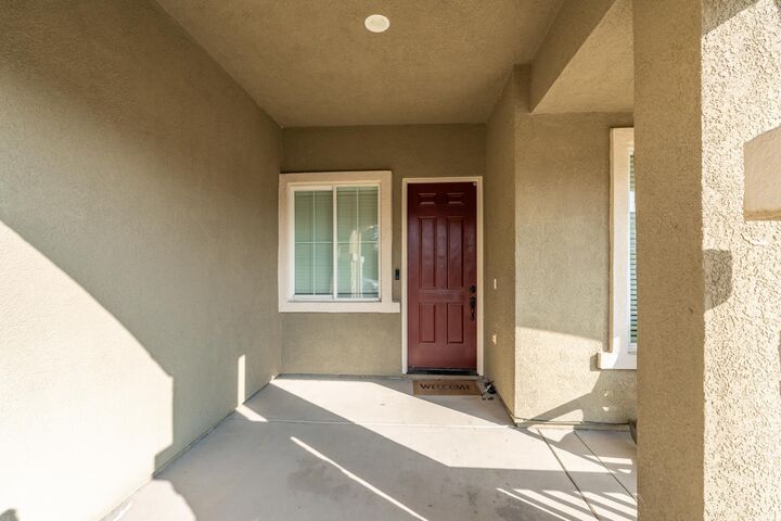 Property Photo:  346 Martin  CA 93274 