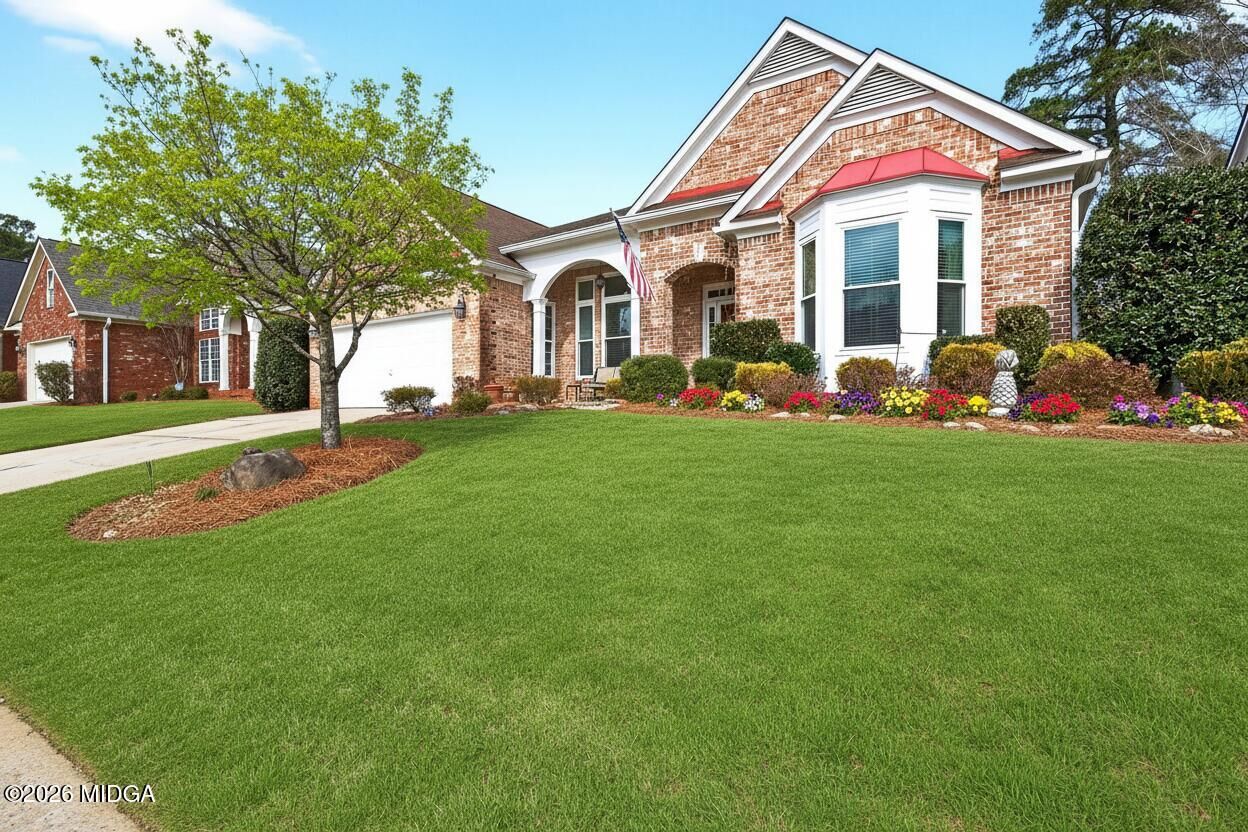 Property Photo:  327 Fairways Drive  GA 31220 