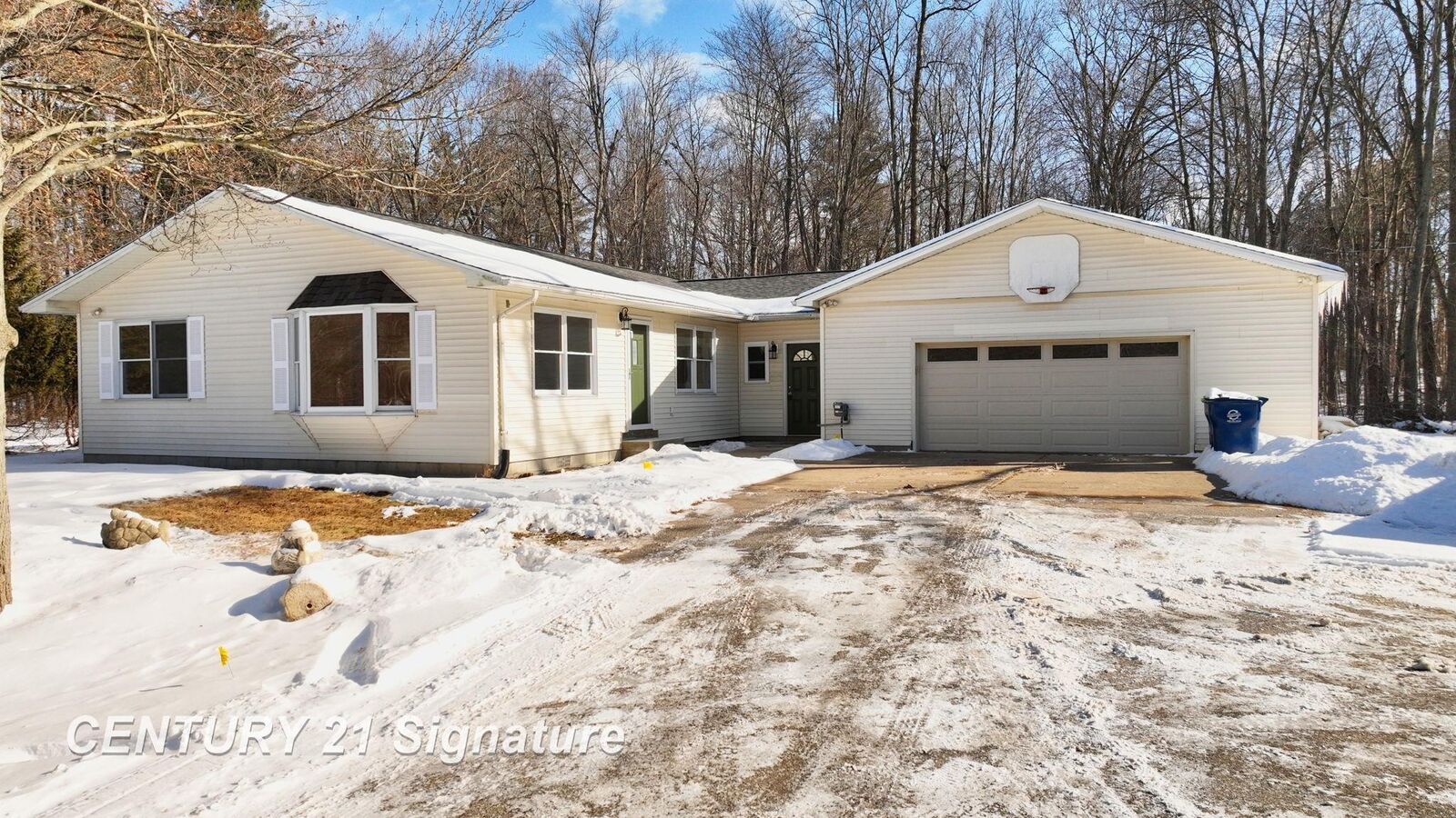 Property Photo: 10293 Carr Road MI 48655-8627