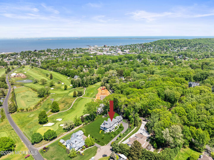 Property Photo:  11 Beacon Hill Road  NJ 07716 