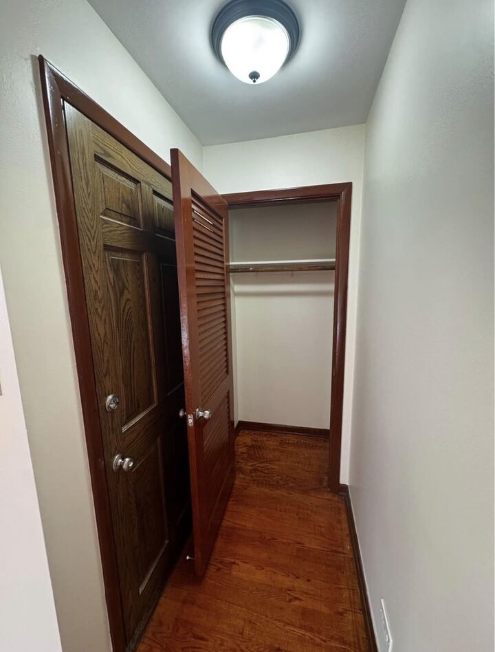 Property Photo:  725 Brummel Street 2  IL 60202 