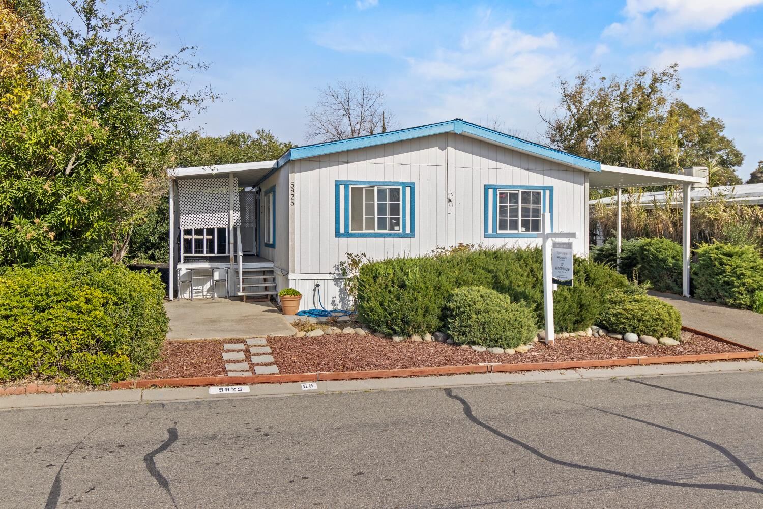 Property Photo:  5825 Hobbs Lane 68  CA 95842 