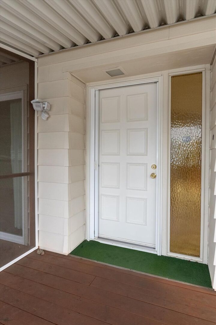 Property Photo: 195 Dutch Kate 195 CA 95247